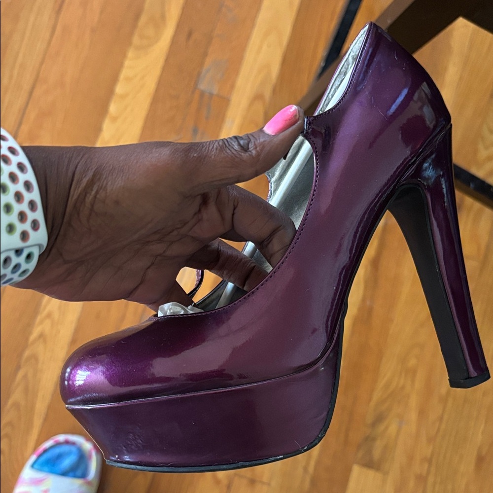 Guess Deep Purple Platform Heels